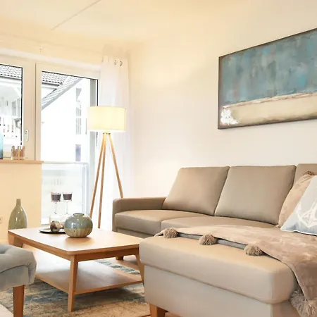 Traumduene Im Ostseebad * Baabe